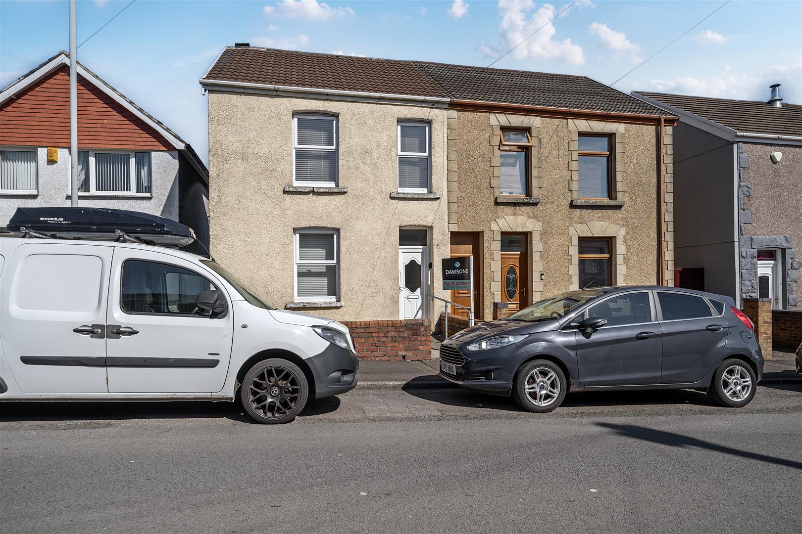 Middle Road, Gendros, Swansea, SA5 8ES
